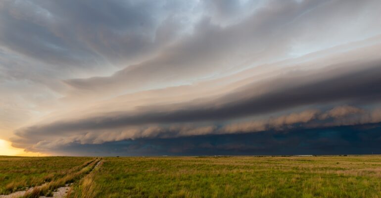 Photogenic shelf cloud south of Laverne, Oklahoma
